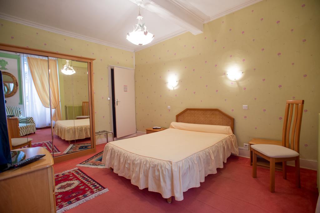Hotel Saint Vincent Bagnères-de-Bigorre Exteriér fotografie